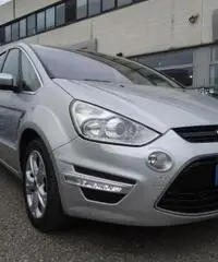 FORD S-Max 2.0 TDCi 163CV Pow. Titanium  Bs. FORD S-Max 2.0 TDCi 163CV Pow. Titanium  Bs.