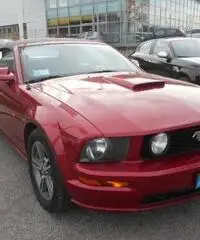 FORD Mustang cabrio FORD Mustang cabrio