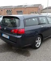HONDA Accord 2.2 i-CTDi Tour. Exec.