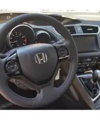 HONDA Civic 1.4 i-VTEC Elegance Navi HONDA Civic 1.4 i-VTEC Elegance Navi