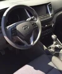 HYUNDAI Tucson 1.7 CRDi XPossible