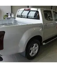 ISUZU D-Max 2.5 Crew Cab Quasar A/T 4WD a Gasolio nuova
