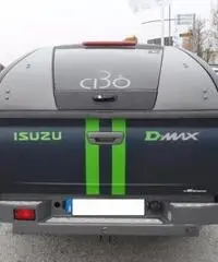 Isuzu D-Max 3.0 TD cat Crew Cab 4WD Pup. LS Aut. EU4 AUTOCARRO