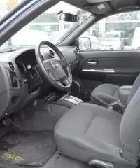 Isuzu D-Max 3.0 TD cat Crew Cab 4WD Pup. LS Aut. EU4 AUTOCARRO