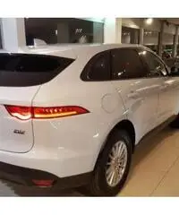 JAGUAR F-Pace 2.0d 180 CV AWD aut. Pure