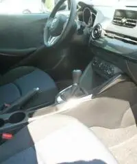 MAZDA 2 1.5 Skyactiv-G 75cv Evolve NEOPATENTATI