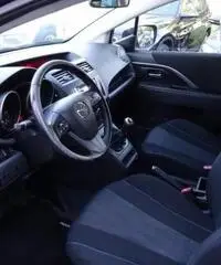MAZDA 5 1.6 MZ-CD 8V 115CV Dynamic Space MAZDA 5 1.6 MZ-CD 8V 115CV Dynamic Space