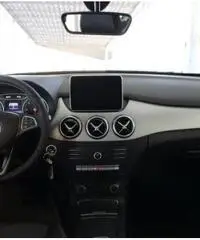 MERCEDES-BENZ B 180 d AUTOMATIC SPORT MERCEDES-BENZ B 180 d AUTOMATIC SPORT