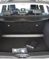 MERCEDES-BENZ B 180 d AUTOMATIC