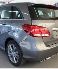 MERCEDES-BENZ B 180 d AUTOMATIC SPORT