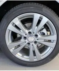 MERCEDES-BENZ B 180 d AUTOMATIC SPORT