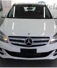 MERCEDES-BENZ B 200 c SPORT MERCEDES-BENZ B 200 c SPORT