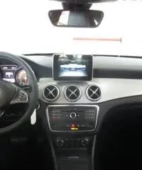 MERCEDES-BENZ CLA 220 CDI SB Automatic Sport MERCEDES-BENZ CLA 220 CDI SB Automatic Sport