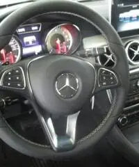 MERCEDES-BENZ CLA 220 CDI SB Automatic Sport MERCEDES-BENZ CLA 220 CDI SB Automatic Sport