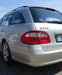 MERCEDES-BENZ E 320 CDI cat S.W. Avantgarde MERCEDES-BENZ E 320 CDI cat S.W. Avantgarde