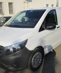 MERCEDES-BENZ Vito 111 CDI Furgone Long MERCEDES-BENZ Vito 111 CDI Furgone Long