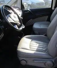 MERCEDES-BENZ Viano 2.2 CDI Ambiente Long - 7 POSTI MERCEDES-BENZ Viano 2.2 CDI Ambiente Long - 7 POSTI