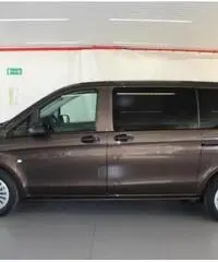 MERCEDES-BENZ Vito 114 CDI Mixto Compact MERCEDES-BENZ Vito 114 CDI Mixto Compact