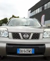 NISSAN X-Trail 2.2 dCi Elegance NISSAN X-Trail 2.2 dCi Elegance