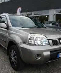 NISSAN X-Trail 2.2 dCi Elegance NISSAN X-Trail 2.2 dCi Elegance