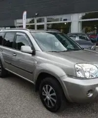 NISSAN X-Trail 2.2 dCi Elegance NISSAN X-Trail 2.2 dCi Elegance