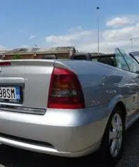 OPEL Astra Cabrio 1.6i 16V twin port cat OPEL Astra Cabrio 1.6i 16V twin port cat