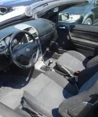 OPEL Astra Cabrio 1.6i 16V twin port cat OPEL Astra Cabrio 1.6i 16V twin port cat