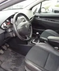 PEUGEOT 207 1.6 8V HDi 112CV SW Outdoor PEUGEOT 207 1.6 8V HDi 112CV SW Outdoor