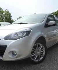 RENAULT Clio 1.2 16V 5 porte Dynamique RENAULT Clio 1.2 16V 5 porte Dynamique
