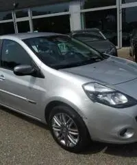 RENAULT Clio 1.2 16V 5 porte Dynamique RENAULT Clio 1.2 16V 5 porte Dynamique