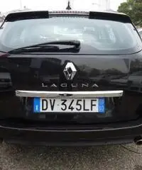 RENAULT Laguna 2.0 dCi 150CV SporTour Techno Nav RENAULT Laguna 2.0 dCi 150CV SporTour Techno Nav