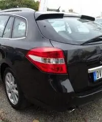 RENAULT Laguna 2.0 dCi 150CV SporTour Techno Nav RENAULT Laguna 2.0 dCi 150CV SporTour Techno Nav
