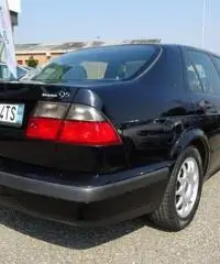 SAAB 9-5 2.0i 16V lpt cat SE SAAB 9-5 2.0i 16V lpt cat SE