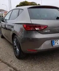 SEAT Leon 1.4 TGI DSG 5p. Start/Stop Connect SEAT Leon 1.4 TGI DSG 5p. Start/Stop Connect