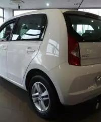 SEAT Mii 1.0 68 CV 5p. Chic Ecofuel SEAT Mii 1.0 68 CV 5p. Chic Ecofuel