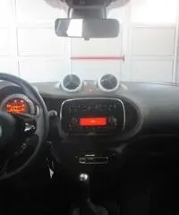 SMART ForFour 70 1.0 Youngster SMART ForFour 70 1.0 Youngster