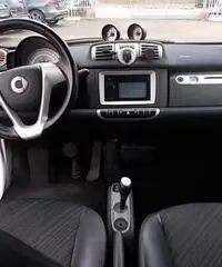 SMART ForTwo 1000 52 kW MHD cabrio pulse SMART ForTwo 1000 52 kW MHD cabrio pulse