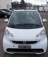 SMART ForTwo 1000 52 kW MHD cabrio pulse SMART ForTwo 1000 52 kW MHD cabrio pulse