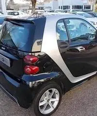 SMART ForTwo 1000 52 kW MHD coupé passion SMART ForTwo 1000 52 kW MHD coupé passion