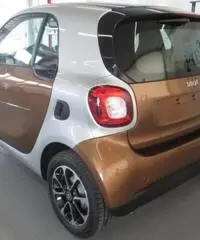 SMART ForTwo Coupé 60 BLACK PASSION SMART ForTwo Coupé 60 BLACK PASSION
