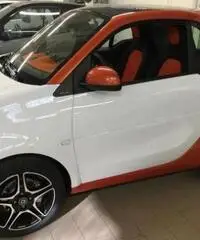 SMART ForTwo Coupé 90 turbo twinamic SMART ForTwo Coupé 90 turbo twinamic