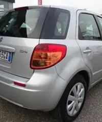 SUZUKI SX4 1.6 16V Urban Line SUZUKI SX4 1.6 16V Urban Line