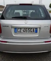 SUZUKI SX4 1.6 16V Urban Line SUZUKI SX4 1.6 16V Urban Line