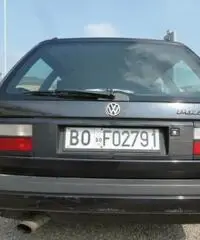 VOLKSWAGEN Passat 1800i Variant GL