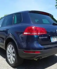 VOLKSWAGEN Touareg 3.0 TDI 245 CV tiptronic BlueMotion Technology