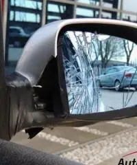 VOLKSWAGEN GOLF IV 1.9 TDI COMFORTLINE 110 CV 5 porte + Climtaronic + Cerchi in lega + Radio cd Alpi