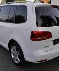 VOLKSWAGEN Touran 2.0 TDI DPF LIFE