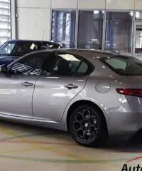 Alfa Romeo Giulia 2.2 Turbodiesel 150CV 'Km0' Euro6 GARANZIA TOTALE Alfa Romeo Giulia 2.2 Turbodiesel 150CV 'Km0' Euro6 GARANZIA TOTALE