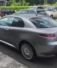 ALFA ROMEO GT 1.9 JTDM 16V Distinctive