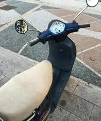 VESPA 50 4T LX
